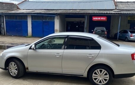 Volkswagen Jetta VI, 2009 год, 620 000 рублей, 2 фотография