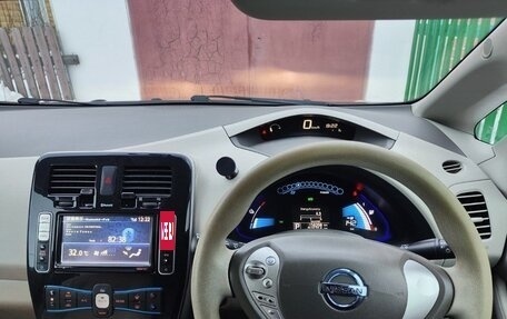 Nissan Leaf I, 2012 год, 700 000 рублей, 2 фотография