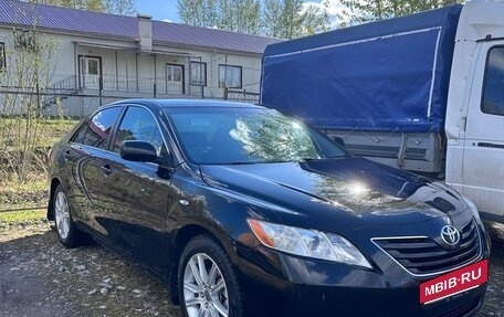 Toyota Camry, 2006 год, 890 000 рублей, 2 фотография
