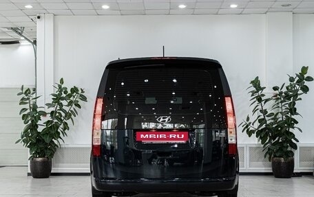 Hyundai Staria, 2021 год, 3 698 000 рублей, 5 фотография