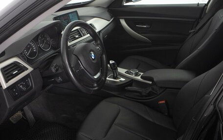BMW 3 серия, 2016 год, 1 829 000 рублей, 10 фотография