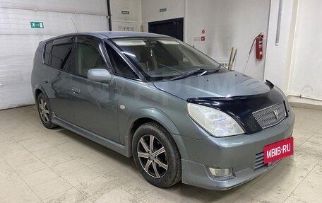 Toyota Opa I рестайлинг, 2003 год, 555 000 рублей, 2 фотография
