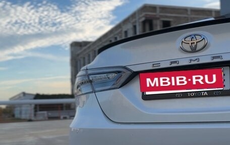 Toyota Camry, 2020 год, 2 800 000 рублей, 3 фотография