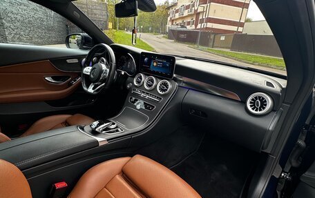 Mercedes-Benz C-Класс, 2019 год, 3 990 000 рублей, 14 фотография