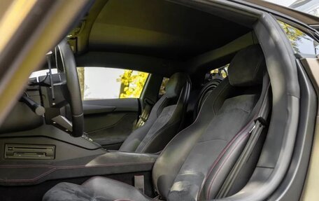 Lamborghini Aventador I рестайлинг, 2013 год, 21 000 000 рублей, 8 фотография