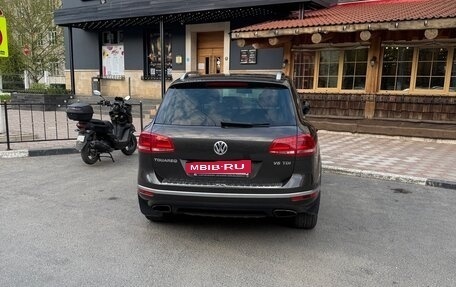 Volkswagen Touareg III, 2015 год, 3 450 000 рублей, 6 фотография