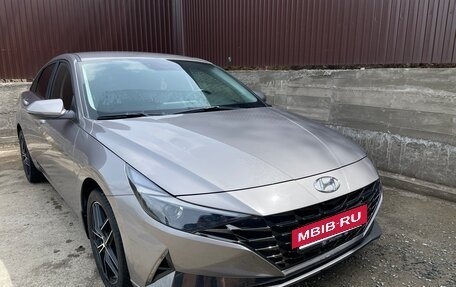 Hyundai Elantra, 2023 год, 2 150 000 рублей, 3 фотография