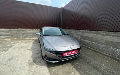 Hyundai Elantra, 2023 год, 2 150 000 рублей, 2 фотография