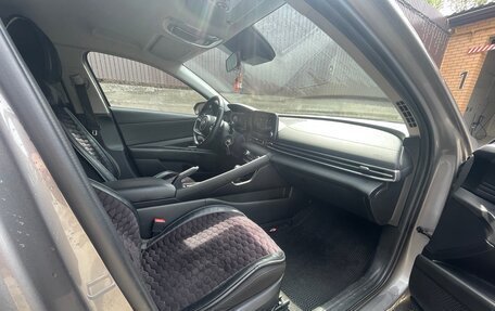 Hyundai Elantra, 2023 год, 2 150 000 рублей, 15 фотография