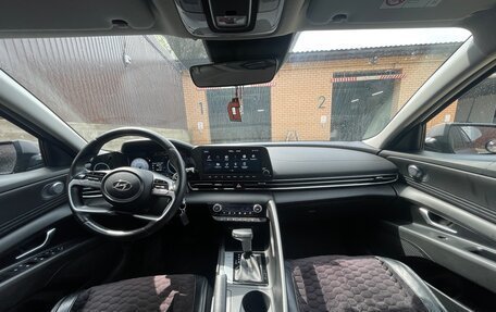 Hyundai Elantra, 2023 год, 2 150 000 рублей, 22 фотография