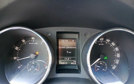 Skoda Yeti I рестайлинг, 2013 год, 1 099 000 рублей, 16 фотография