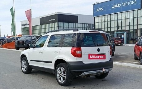 Skoda Yeti I рестайлинг, 2013 год, 1 099 000 рублей, 8 фотография
