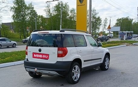 Skoda Yeti I рестайлинг, 2013 год, 1 099 000 рублей, 6 фотография