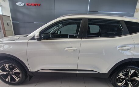 Chery Tiggo 4 I рестайлинг, 2025 год, 2 420 000 рублей, 8 фотография