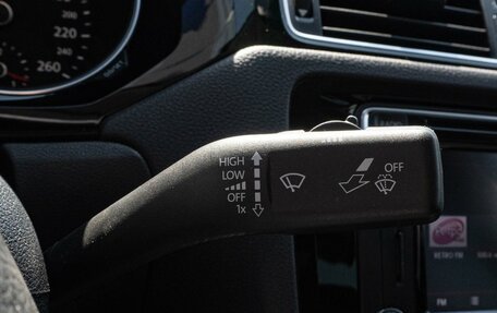 Volkswagen Jetta VI, 2018 год, 1 629 000 рублей, 16 фотография