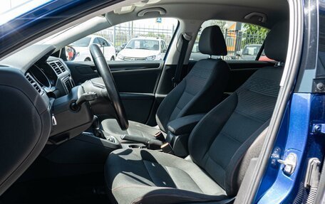 Volkswagen Jetta VI, 2018 год, 1 629 000 рублей, 10 фотография