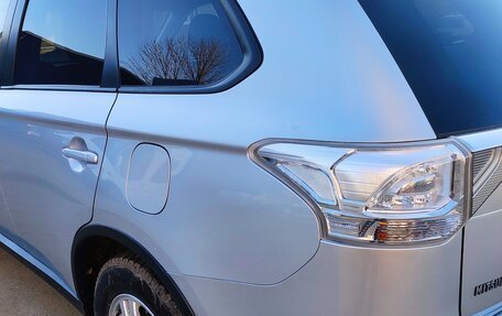 Mitsubishi Outlander III рестайлинг 3, 2014 год, 1 фотография