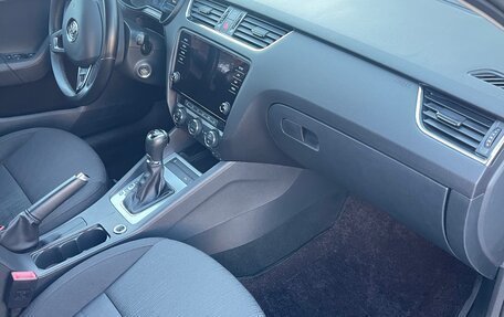 Skoda Octavia, 2016 год, 1 700 000 рублей, 6 фотография