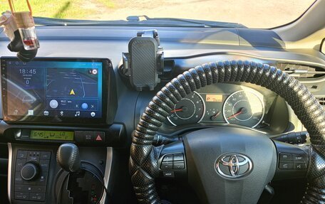 Toyota Wish II, 2012 год, 1 600 000 рублей, 7 фотография