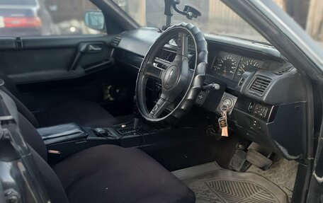 Nissan Gloria VIII, 1990 год, 350 000 рублей, 8 фотография