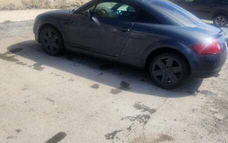 Audi TT, 2004 год, 750 000 рублей, 2 фотография
