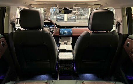 Land Rover Range Rover Evoque II, 2024 год, 7 220 000 рублей, 16 фотография