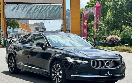 Volvo S90 II рестайлинг, 2021 год, 3 080 687 рублей, 4 фотография