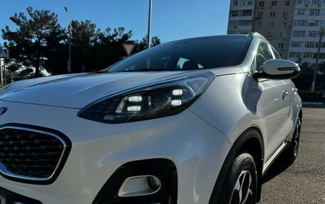 KIA Sportage IV рестайлинг, 2019 год, 2 420 000 рублей, 5 фотография