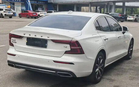 Volvo S60 III, 2021 год, 2 275 000 рублей, 2 фотография