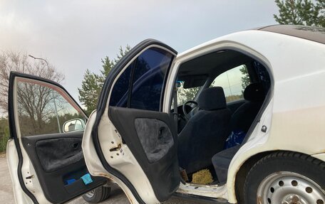 Mitsubishi Lancer VII, 1997 год, 120 000 рублей, 9 фотография