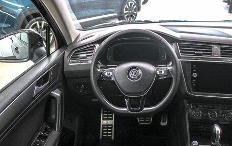 Volkswagen Tiguan II, 2019 год, 2 800 000 рублей, 9 фотография