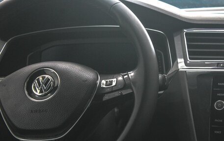 Volkswagen Tiguan II, 2019 год, 2 800 000 рублей, 16 фотография