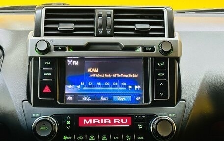 Toyota Land Cruiser Prado 150 рестайлинг 2, 2015 год, 3 100 000 рублей, 16 фотография
