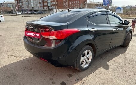 Hyundai Avante, 2011 год, 900 000 рублей, 7 фотография