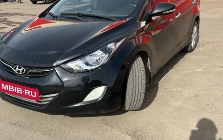 Hyundai Avante, 2011 год, 900 000 рублей, 9 фотография