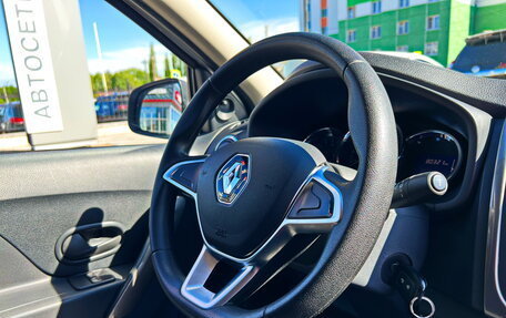 Renault Logan II, 2018 год, 850 000 рублей, 16 фотография