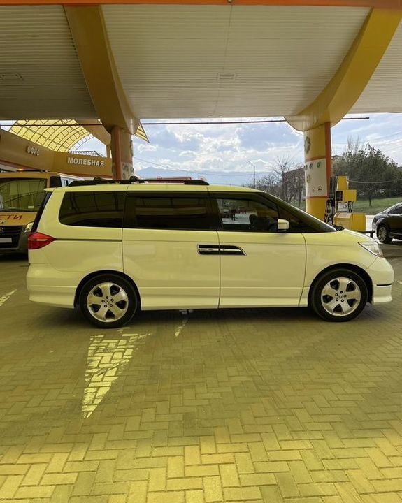 Honda Elysion I рестайлинг, 2008 год, 1 850 000 рублей, 7 фотография
