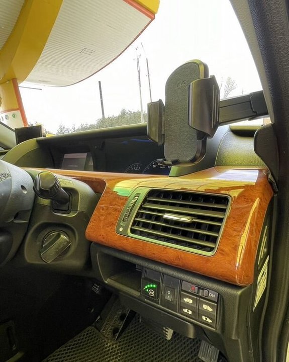 Honda Elysion I рестайлинг, 2008 год, 1 850 000 рублей, 12 фотография