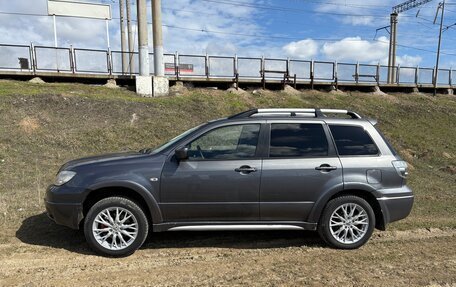 Mitsubishi Outlander III рестайлинг 3, 2006 год, 720 000 рублей, 2 фотография