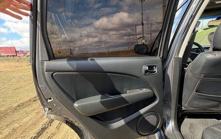 Mitsubishi Outlander III рестайлинг 3, 2006 год, 720 000 рублей, 15 фотография