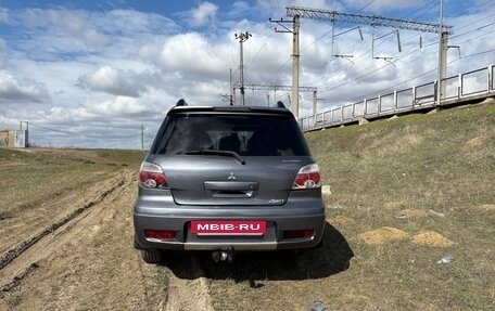 Mitsubishi Outlander III рестайлинг 3, 2006 год, 720 000 рублей, 7 фотография