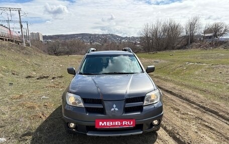 Mitsubishi Outlander III рестайлинг 3, 2006 год, 720 000 рублей, 3 фотография
