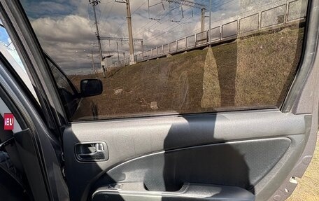 Mitsubishi Outlander III рестайлинг 3, 2006 год, 720 000 рублей, 16 фотография