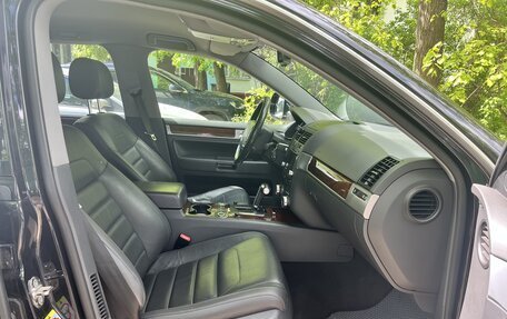 Volkswagen Touareg III, 2007 год, 1 575 000 рублей, 10 фотография