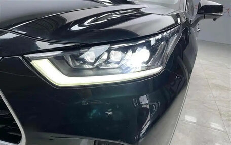 Toyota Highlander, 2022 год, 3 720 005 рублей, 5 фотография