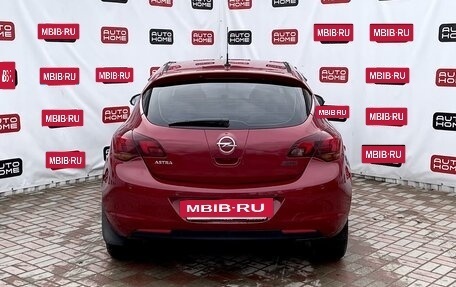 Opel Astra J, 2011 год, 599 900 рублей, 5 фотография