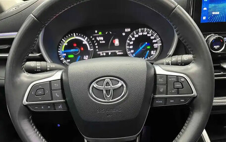 Toyota Highlander, 2022 год, 3 720 005 рублей, 8 фотография