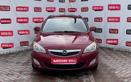 Opel Astra J, 2011 год, 599 900 рублей, 2 фотография