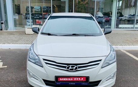 Hyundai Solaris II рестайлинг, 2015 год, 895 000 рублей, 2 фотография