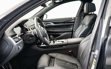 BMW 7 серия, 2022 год, 14 300 000 рублей, 11 фотография